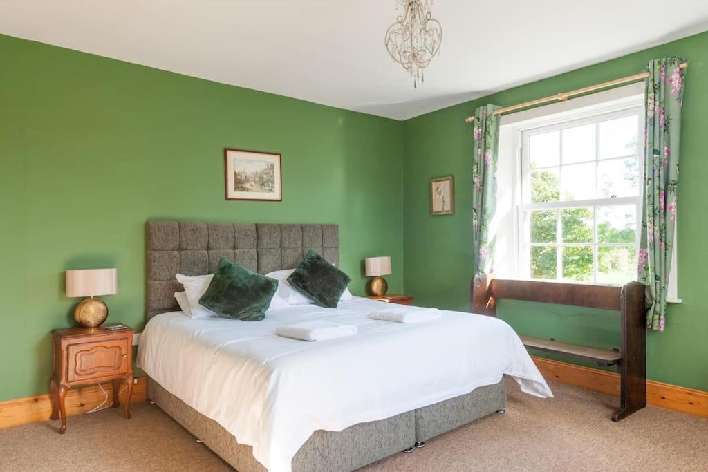 Firs Sleeps 15 Stunning Country House With Hot Tub Sudbourne Exteriér fotografie
