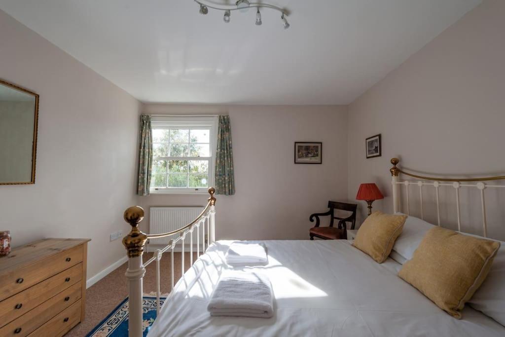 Firs Sleeps 15 Stunning Country House With Hot Tub Sudbourne Exteriér fotografie