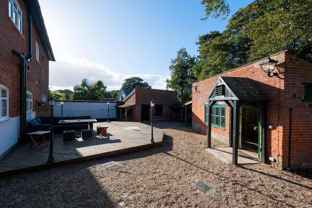 Firs Sleeps 15 Stunning Country House With Hot Tub Sudbourne Exteriér fotografie