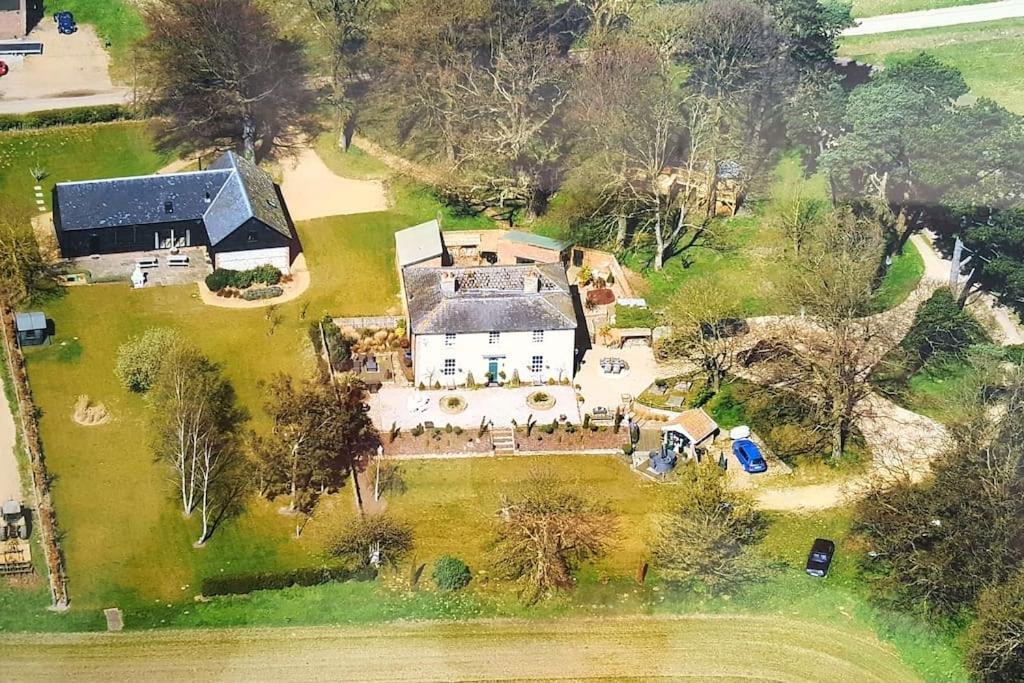 Firs Sleeps 15 Stunning Country House With Hot Tub Sudbourne Exteriér fotografie